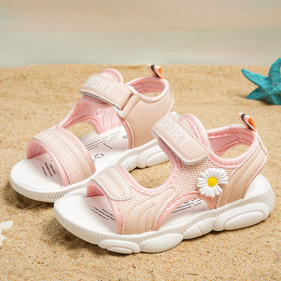 Παιδικά σανδάλια με πλέγμα και τρισδιάστατο λουλούδι