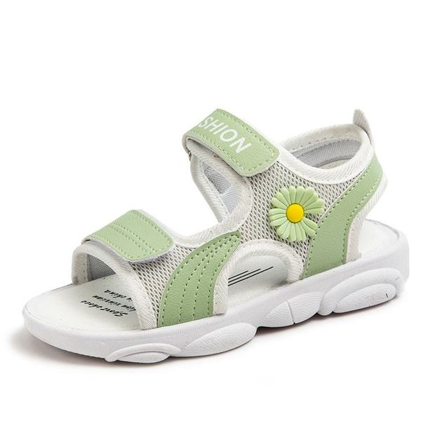 Παιδικά σανδάλια με πλέγμα και τρισδιάστατο λουλούδι