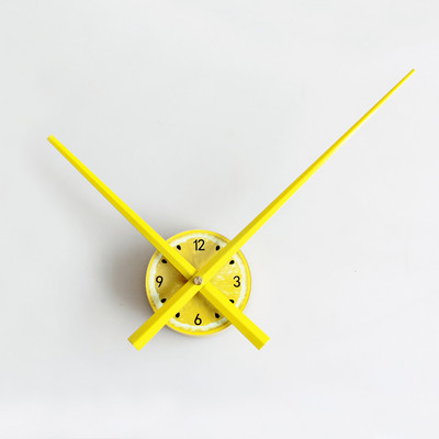 Модерен малък декоративен часовник с плодове