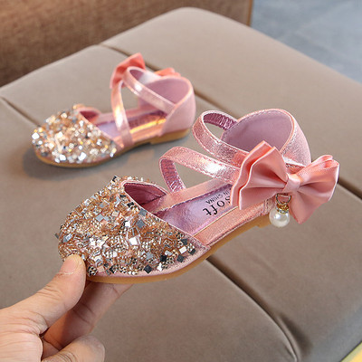 Παιδικά σανδάλια με κορδέλα και επίπεδη σόλα