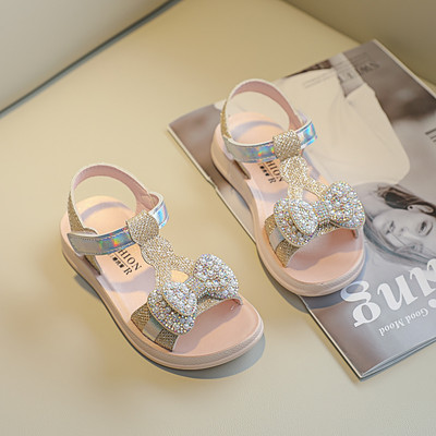 Model nou de sandale pentru copii cu perle si panglica
