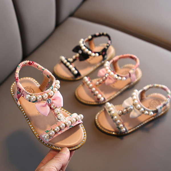 Παιδικά χρωματιστά σανδάλια με πέρλες και κορδέλα