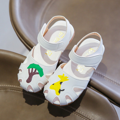 Sandale din piele pentru copii cu aplicație și autocolante