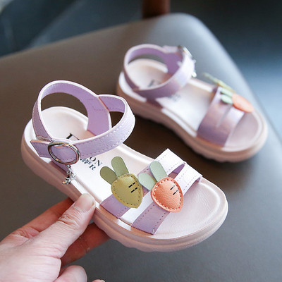 Novi model dječjih sandala sa naljepnicama i 3D elementom u tri boje