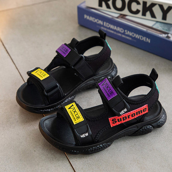 Sandale casual pentru copii cu emblema potrivite pentru fete sau baieti