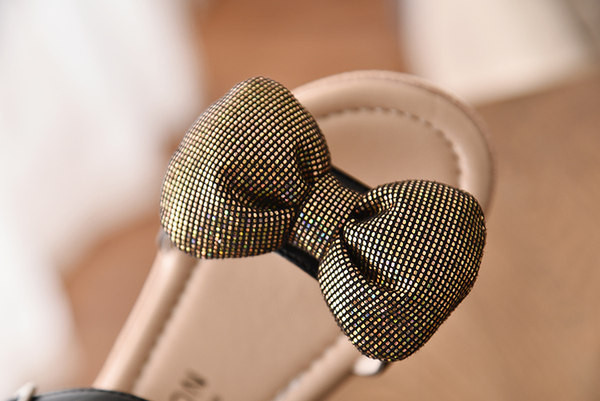 Sandale pentru copii cu talpa moale si panglica