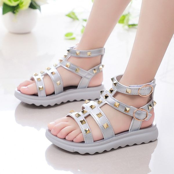 Sandale romane model nou din piele ecologica cu carouri metalice