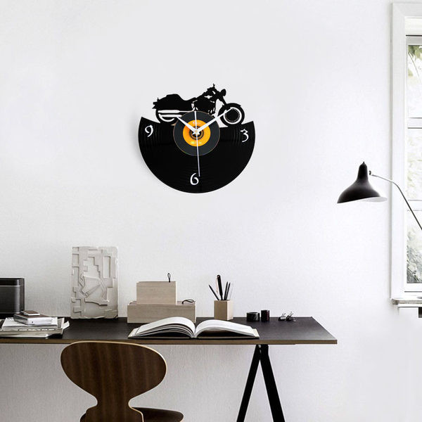 Ceas de vinil decorativ modern cu motor