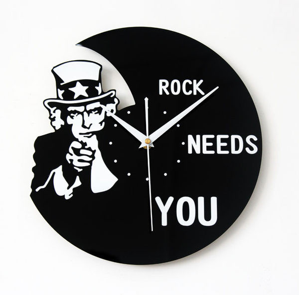Ceas modern decorativ din vinil cu inscripția Rock are nevoie de tine