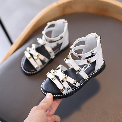 Sandale pentru copii in stil roman cu ochiuri metalice