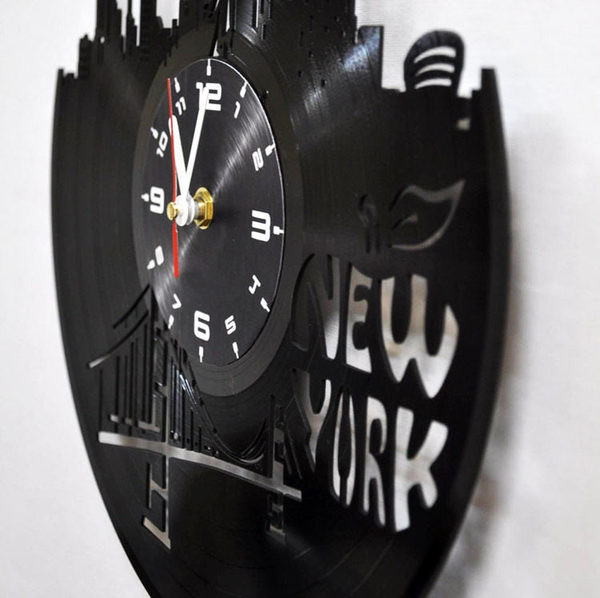 Ceas de perete elegant din vinil cu inscripția New York