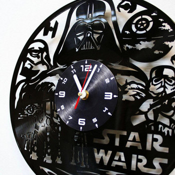 Винилов часовник за стена с надпис Star Wars