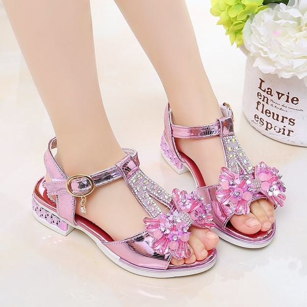 Sandale stralucitoare pentru copii cu pietre si panglica