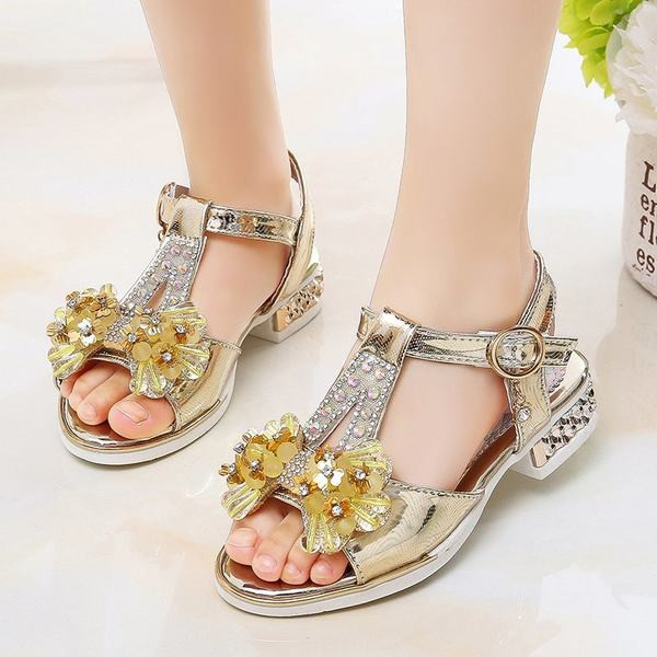 Sandale patentate cu paiete pentru fete