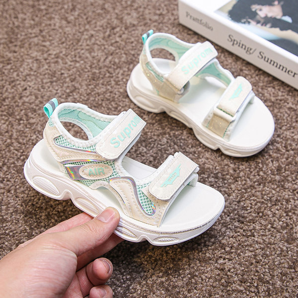 Sandale pentru copii cu talpă și petice moi