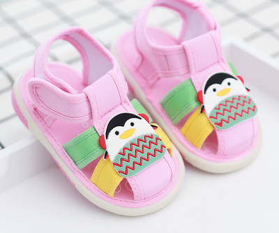 Sandale textile pentru bebelusi cu element 3D