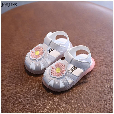 Sandale bebelusi pentru fete cu autocolante - mai multe modele