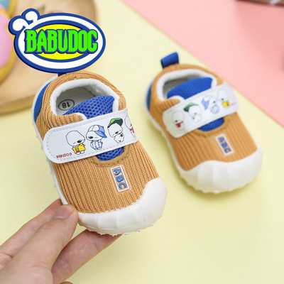 Pantofi moderni pentru bebelusi cu autocolante potriviti pentru fete si baieti