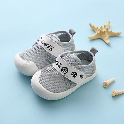 Pantofi respirabili din plasă pentru bebeluși cu autocolante