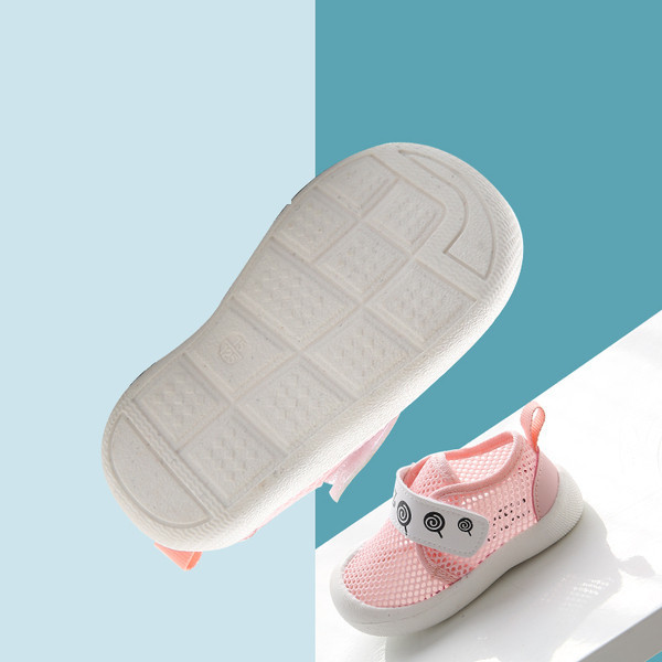 Pantofi respirabili din plasă pentru bebeluși cu autocolante