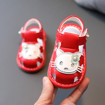 Sandale pentru bebeluși cu autocolant - mai multe modele