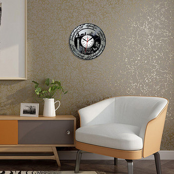 Актуален кръгъл стенен часовник от винил с надписи 