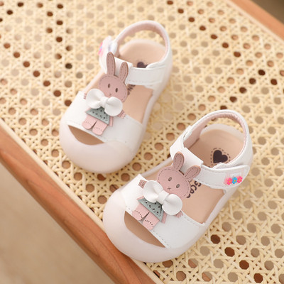 Sandale pentru bebelusi din piele ecologica cu decor 3D