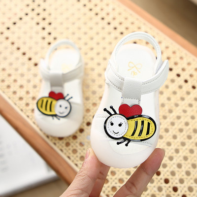 Sandale pentru bebelusi din piele ecologica cu decor 3D