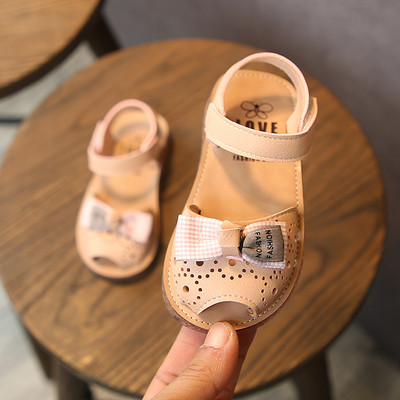 Sandale bebelusi mai multe modele cu autocolante