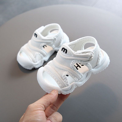 Sandale pentru bebeluși cu autocolante și inscripție pentru fete și băieți