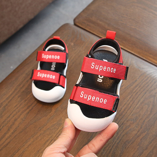 Sandale pentru bebeluși cu autocolante și inscripție pentru fete și băieți