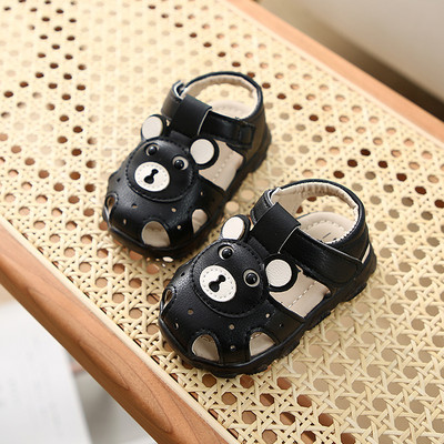 Sandale pentru bebelusi din piele ecologica cu plasture