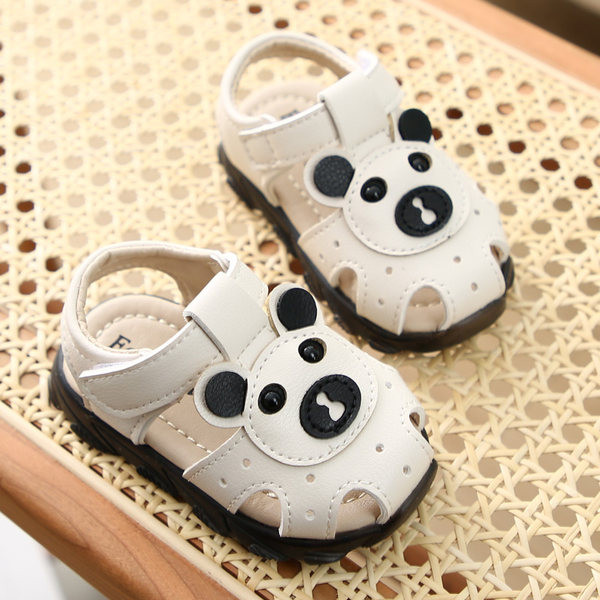 Sandale pentru bebelusi din piele ecologica cu plasture