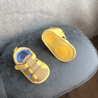 Sandale moderne pentru bebelusi cu bretele pentru baieti