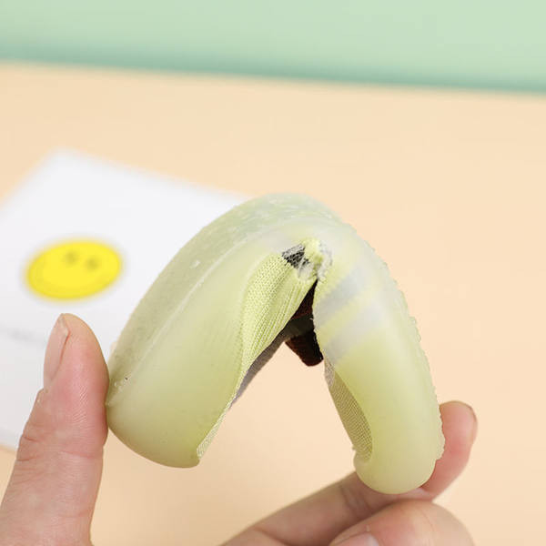 Pantofi sosete bebelusi pentru fete si baieti - doua modele