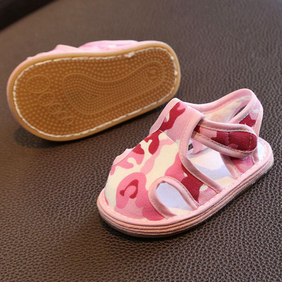 Sandale din stofa bebelusi cu autocolante pentru fete si baieti