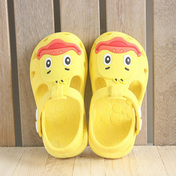 Нов модел бебешки гумени сандали за момичета