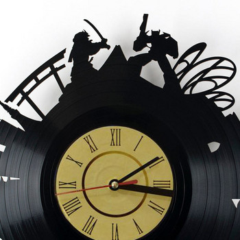 Модерен часовник от винил с надпис Tokyo