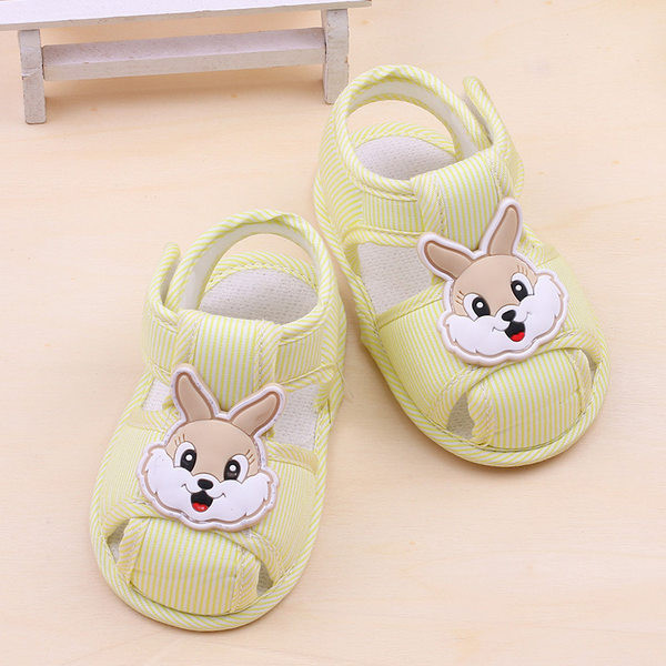 Sandale pentru bebelusi cu talpa moale si plasture