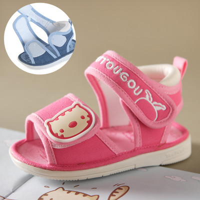 Sandale pentru bebelusi cu broderie si autocolante