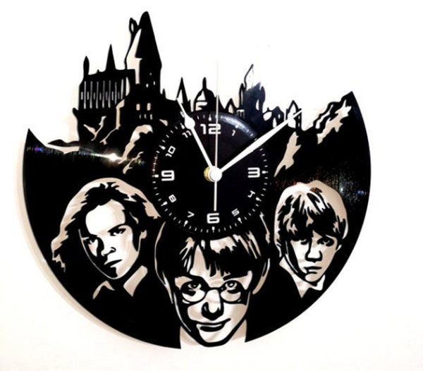 Ceas modern de perete rotund din vinil