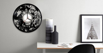 Часовник за стена от винил в кръгла форма