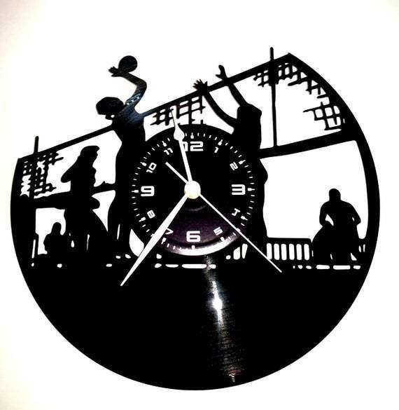 Ceas în formă rotundă pentru un perete de vinil