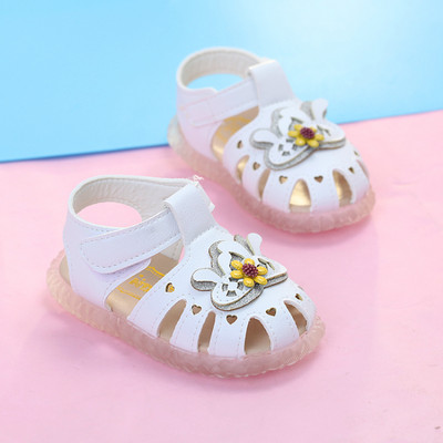 Sandale moderne pentru bebeluși din piele ecologică cu panglică și talpă moale