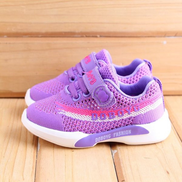 Adidași din material textil pentru bebeluși cu autocolante - diferite modele