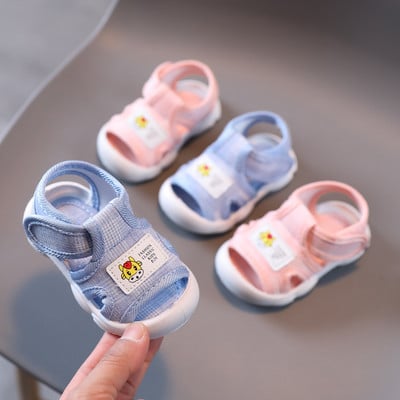 Нов модел бебешки обувки с лепенка за момичета или момчета