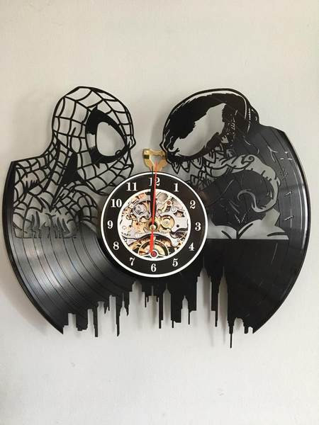 Ceas modern de perete din vinil