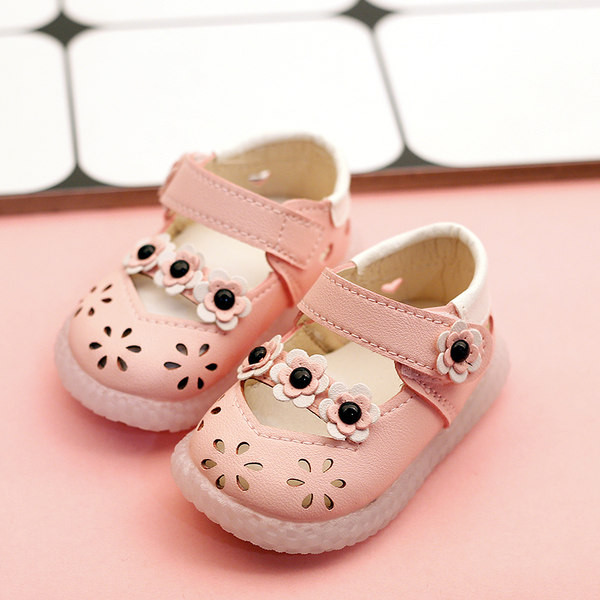 Pantofi pentru bebelusi din piele ecologica cu banda