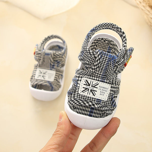 Ежедневни бебешки сандали с мека подметка и емблема -за момичета или момчета