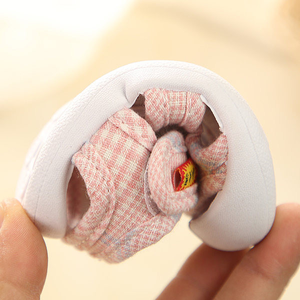 Ежедневни бебешки сандали с мека подметка и емблема -за момичета или момчета